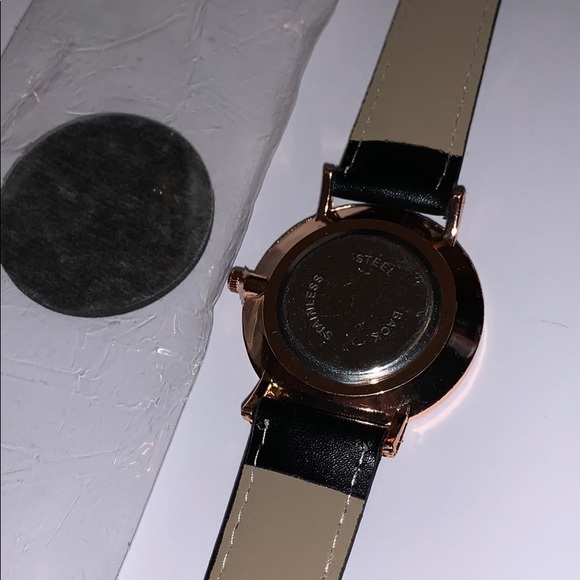 Watch - Picture 2 of 2